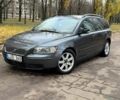 Сірий Вольво V50, об'ємом двигуна 2 л та пробігом 306 тис. км за 2700 $, фото 2 на Automoto.ua