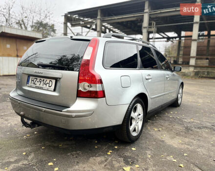 Вольво В50 2006 в Виннице на Automoto.ua Серый Вольво В50, объемом двигателя 2 л и пробегом 160 тыс. км за 3299 $, фото 3 на Automoto.ua
