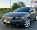 Серый Вольво В50, объемом двигателя 2 л и пробегом 217 тыс. км за 6200 $, фото 1 на Automoto.ua