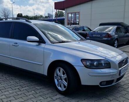 Сірий Вольво V50, об'ємом двигуна 2.44 л та пробігом 317 тис. км за 6600 $, фото 3 на Automoto.ua