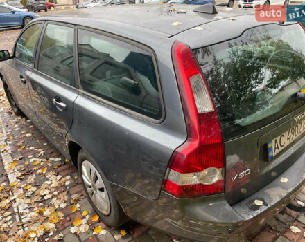 Вольво В50 2006 в Киеве на Automoto.ua Серый Вольво В50, объемом двигателя 1.56 л и пробегом 302 тыс. км за 5300 $, фото 5 на Automoto.ua