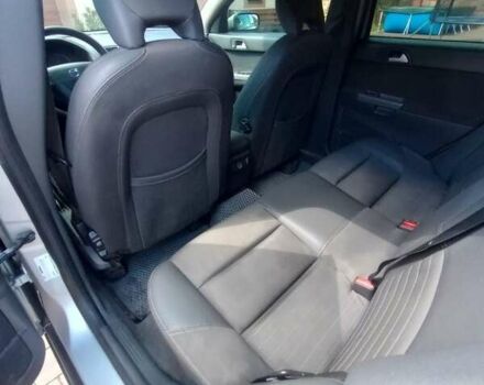 Сірий Вольво V50, об'ємом двигуна 2 л та пробігом 280 тис. км за 4650 $, фото 7 на Automoto.ua