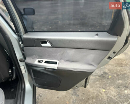 Вольво В50 2006 в Виннице на Automoto.ua Серый Вольво В50, объемом двигателя 2 л и пробегом 160 тыс. км за 3299 $, фото 21 на Automoto.ua