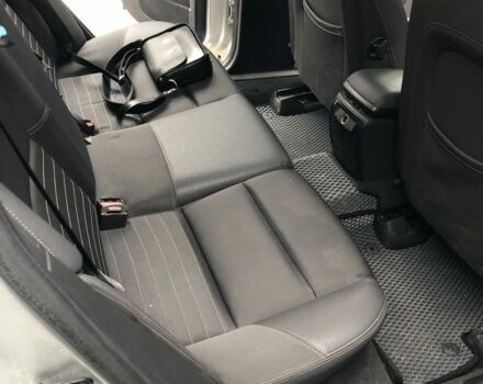 Сірий Вольво V50, об'ємом двигуна 2 л та пробігом 270 тис. км за 5100 $, фото 6 на Automoto.ua