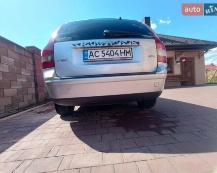 Сірий Вольво V50, об'ємом двигуна 2 л та пробігом 280 тис. км за 4650 $, фото 3 на Automoto.ua