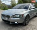 Сірий Вольво V50, об'ємом двигуна 2.4 л та пробігом 337 тис. км за 7999 $, фото 2 на Automoto.ua