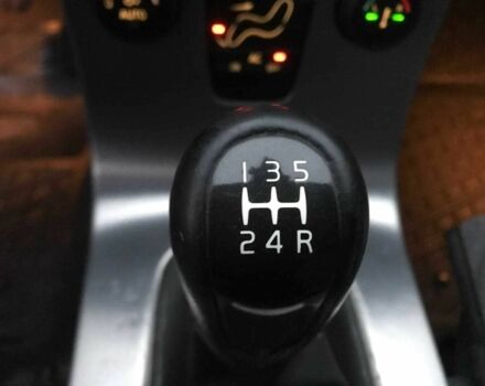 Серый Вольво В50, объемом двигателя 1.6 л и пробегом 367 тыс. км за 6490 $, фото 6 на Automoto.ua