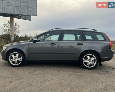 Серый Вольво В50, объемом двигателя 1.56 л и пробегом 320 тыс. км за 6000 $, фото 14 на Automoto.ua