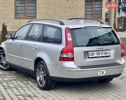 Серый Вольво В50, объемом двигателя 2 л и пробегом 213 тыс. км за 6500 $, фото 11 на Automoto.ua