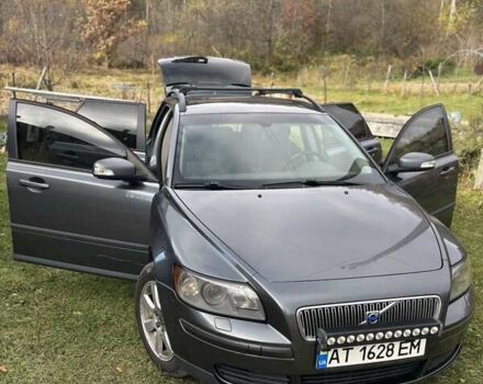 Сірий Вольво V50, об'ємом двигуна 1.56 л та пробігом 590 тис. км за 3700 $, фото 3 на Automoto.ua