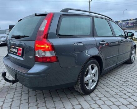 Сірий Вольво V50, об'ємом двигуна 2 л та пробігом 370 тис. км за 6990 $, фото 4 на Automoto.ua