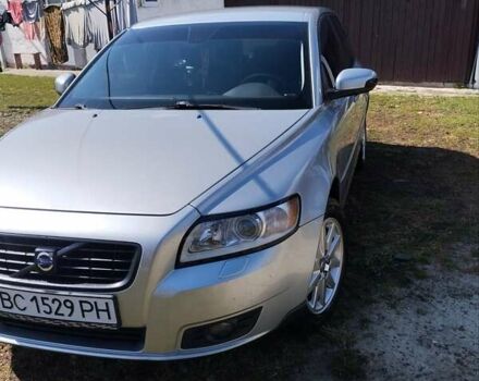 Серый Вольво В50, объемом двигателя 1.6 л и пробегом 230 тыс. км за 6300 $, фото 6 на Automoto.ua