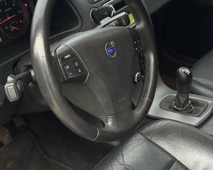 Сірий Вольво V50, об'ємом двигуна 1.56 л та пробігом 244 тис. км за 6900 $, фото 6 на Automoto.ua