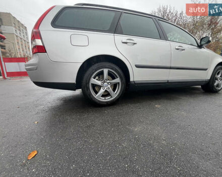 Сірий Вольво V50, об'ємом двигуна 1.56 л та пробігом 274 тис. км за 6200 $, фото 17 на Automoto.ua