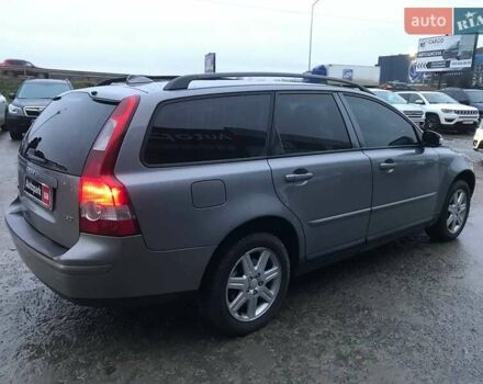 Серый Вольво В50, объемом двигателя 1.6 л и пробегом 367 тыс. км за 6490 $, фото 15 на Automoto.ua