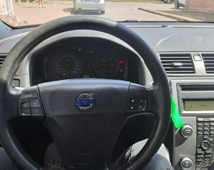 Серый Вольво В50, объемом двигателя 2 л и пробегом 272 тыс. км за 4400 $, фото 14 на Automoto.ua