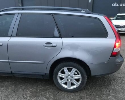 Серый Вольво В50, объемом двигателя 1.6 л и пробегом 367 тыс. км за 6490 $, фото 18 на Automoto.ua