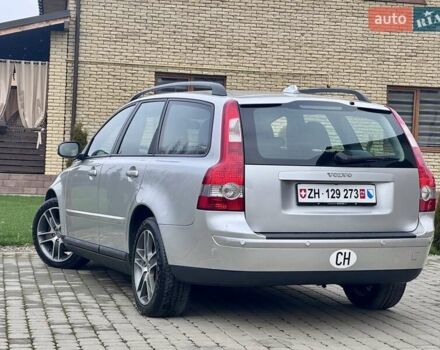 Серый Вольво В50, объемом двигателя 2 л и пробегом 213 тыс. км за 6500 $, фото 15 на Automoto.ua