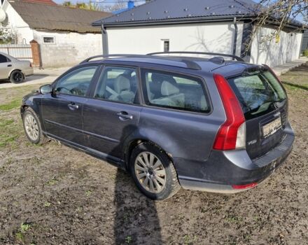 Серый Вольво В50, объемом двигателя 2 л и пробегом 322 тыс. км за 1650 $, фото 3 на Automoto.ua