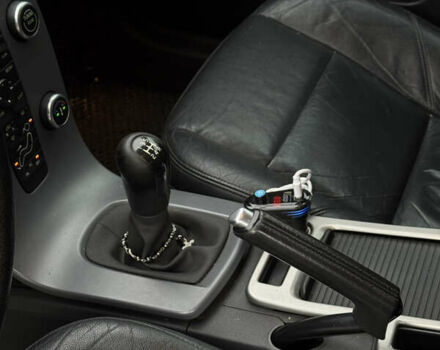 Сірий Вольво V50, об'ємом двигуна 1.56 л та пробігом 244 тис. км за 6900 $, фото 9 на Automoto.ua