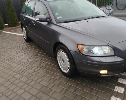 Серый Вольво В50, объемом двигателя 2 л и пробегом 333 тыс. км за 2200 $, фото 13 на Automoto.ua