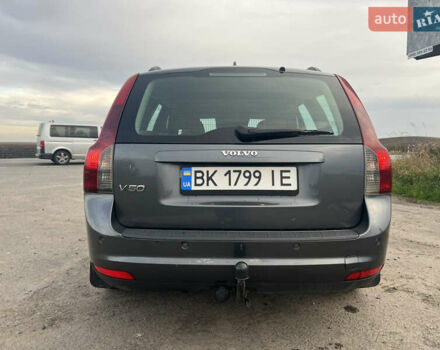 Серый Вольво В50, объемом двигателя 1.56 л и пробегом 320 тыс. км за 6000 $, фото 10 на Automoto.ua