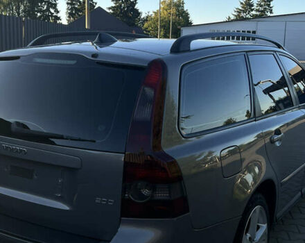 Серый Вольво В50, объемом двигателя 2 л и пробегом 261 тыс. км за 6600 $, фото 16 на Automoto.ua