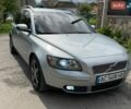 Серый Вольво В50, объемом двигателя 2.4 л и пробегом 337 тыс. км за 7999 $, фото 1 на Automoto.ua