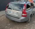 Серый Вольво В50, объемом двигателя 1.6 л и пробегом 370 тыс. км за 4500 $, фото 1 на Automoto.ua