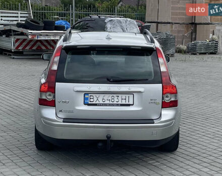 Сірий Вольво V50, об'ємом двигуна 1.6 л та пробігом 234 тис. км за 6000 $, фото 3 на Automoto.ua