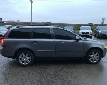 Серый Вольво В50, объемом двигателя 1.6 л и пробегом 367 тыс. км за 6490 $, фото 12 на Automoto.ua