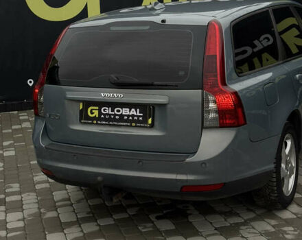 Сірий Вольво V50, об'ємом двигуна 1.56 л та пробігом 244 тис. км за 6900 $, фото 18 на Automoto.ua