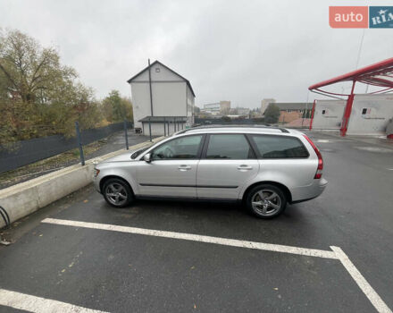 Сірий Вольво V50, об'ємом двигуна 1.56 л та пробігом 274 тис. км за 6200 $, фото 12 на Automoto.ua