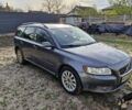Серый Вольво В50, объемом двигателя 2 л и пробегом 322 тыс. км за 1650 $, фото 2 на Automoto.ua