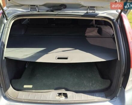 Серый Вольво В50, объемом двигателя 1.6 л и пробегом 230 тыс. км за 6300 $, фото 20 на Automoto.ua