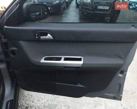 Серый Вольво В50, объемом двигателя 1.6 л и пробегом 367 тыс. км за 6490 $, фото 10 на Automoto.ua