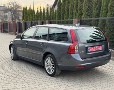 Серый Вольво В50, объемом двигателя 1.6 л и пробегом 225 тыс. км за 5950 $, фото 8 на Automoto.ua