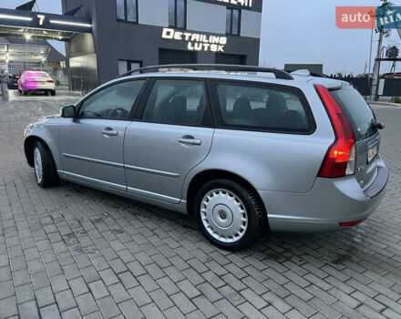 Сірий Вольво V50, об'ємом двигуна 2 л та пробігом 299 тис. км за 6100 $, фото 4 на Automoto.ua