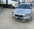 Серый Вольво В50, объемом двигателя 2 л и пробегом 308 тыс. км за 4700 $, фото 1 на Automoto.ua