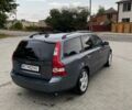 Серый Вольво В50, объемом двигателя 2.4 л и пробегом 281 тыс. км за 6500 $, фото 2 на Automoto.ua