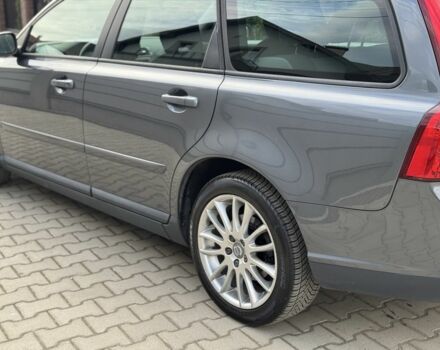 Серый Вольво В50, объемом двигателя 1.6 л и пробегом 225 тыс. км за 5950 $, фото 10 на Automoto.ua