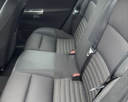 Серый Вольво В50, объемом двигателя 0 л и пробегом 300 тыс. км за 3087 $, фото 5 на Automoto.ua