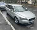 Серый Вольво В50, объемом двигателя 2.4 л и пробегом 370 тыс. км за 4212 $, фото 9 на Automoto.ua