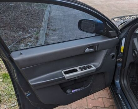 Серый Вольво В50, объемом двигателя 1.6 л и пробегом 390 тыс. км за 5700 $, фото 9 на Automoto.ua