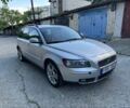 Сірий Вольво V50, об'ємом двигуна 2 л та пробігом 220 тис. км за 2500 $, фото 1 на Automoto.ua