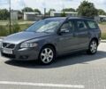 Сірий Вольво V50, об'ємом двигуна 2 л та пробігом 320 тис. км за 4150 $, фото 1 на Automoto.ua