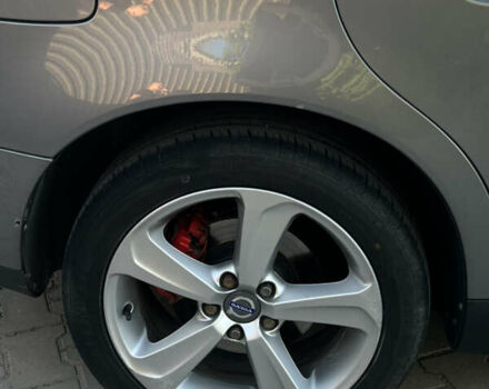 Серый Вольво В50, объемом двигателя 2 л и пробегом 261 тыс. км за 6600 $, фото 32 на Automoto.ua