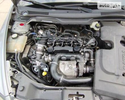 Сірий Вольво V50, об'ємом двигуна 1.6 л та пробігом 342 тис. км за 6200 $, фото 37 на Automoto.ua