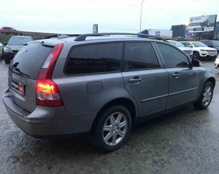 Серый Вольво В50, объемом двигателя 1.6 л и пробегом 367 тыс. км за 6490 $, фото 14 на Automoto.ua