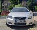 Серый Вольво В50, объемом двигателя 2 л и пробегом 269 тыс. км за 4100 $, фото 1 на Automoto.ua